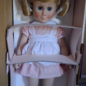 Danbury Mint Chatty Cathy Collector Doll New In Box